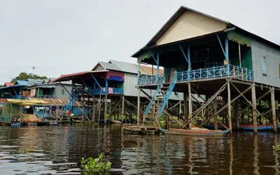 The Lady Temple and the floating